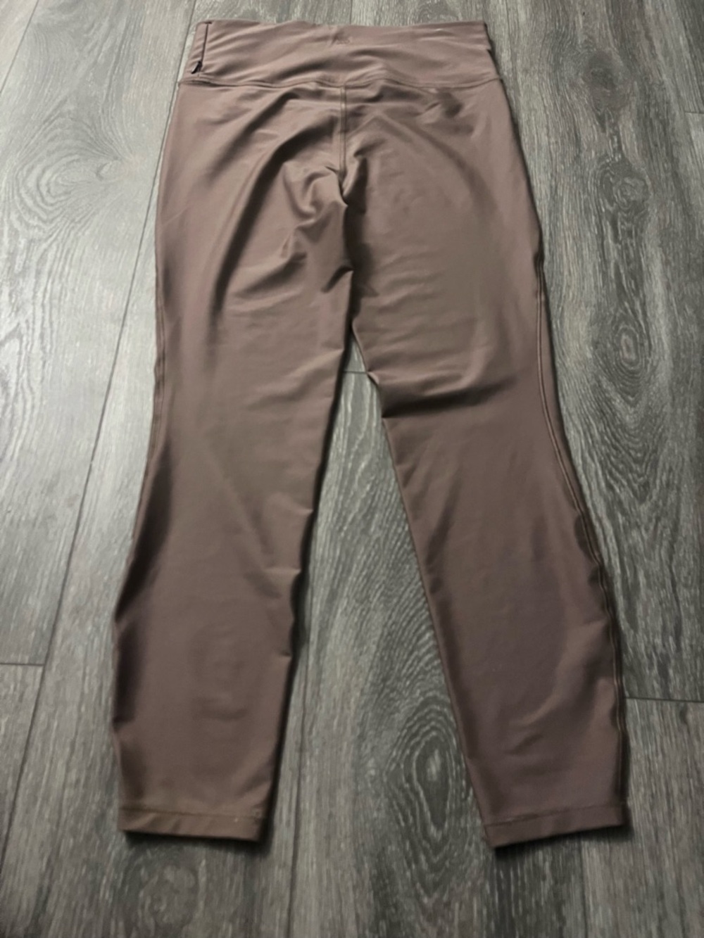 Women Brown Performance Stretch Pants size medium  NWOT